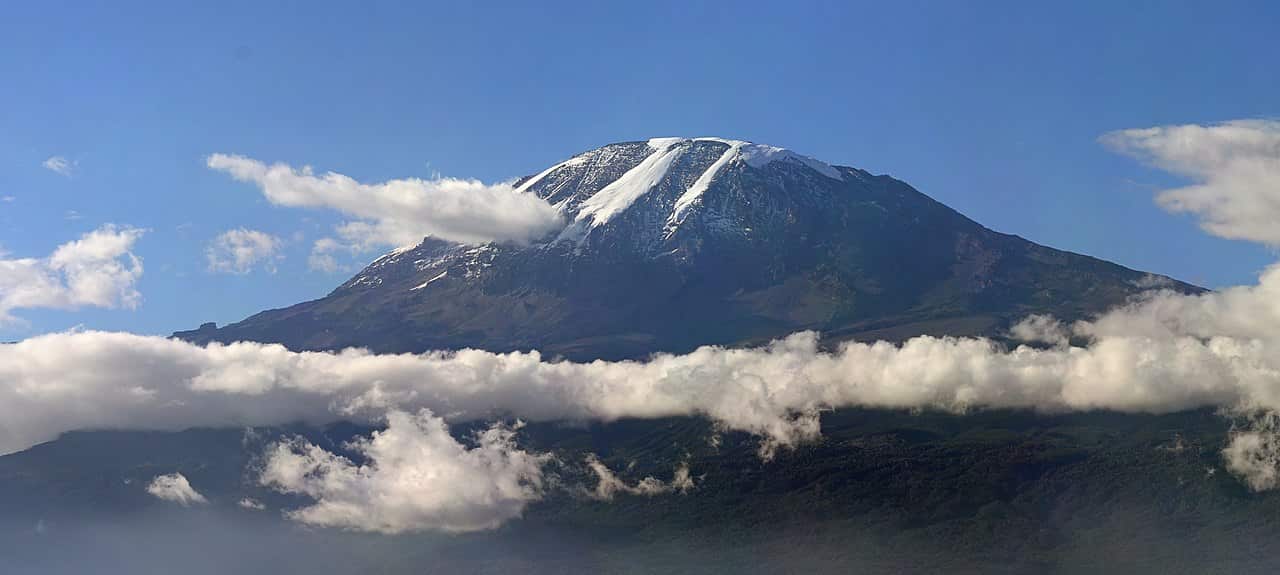 Tanzania travel scene