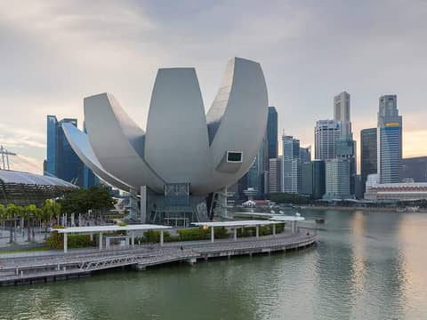 Singapore travel scene
